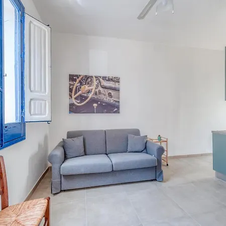 Διαμέρισμα Antomare3 *